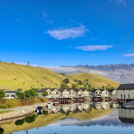 Marsden Lake Resort Central Otago Cromwell Extérieur photo The village of Waimakariri